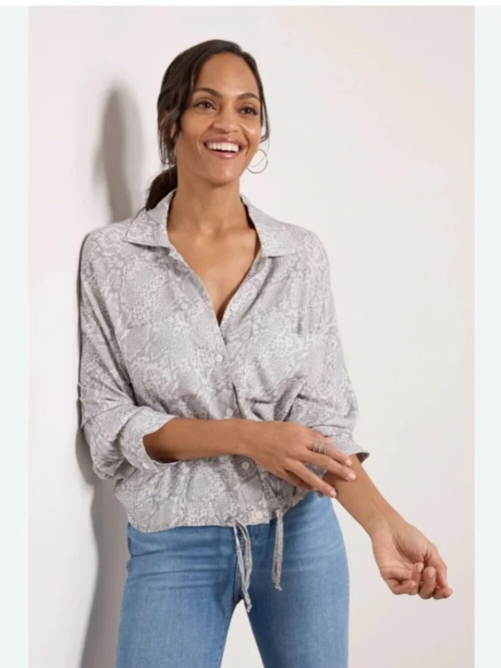 LNA Evereve Alpine Button Up Grey Drawstring Snakeskin Printed Blouse Top